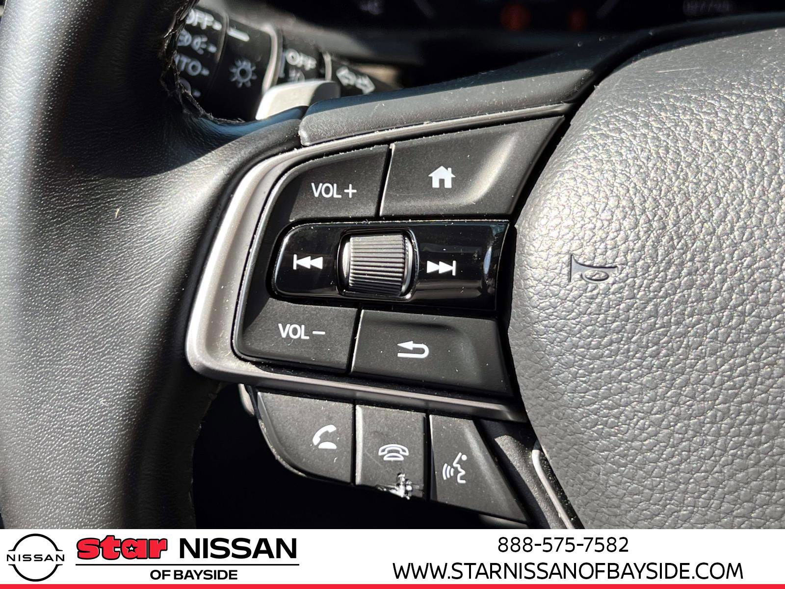 Used 2022 Honda Accord Touring image 20