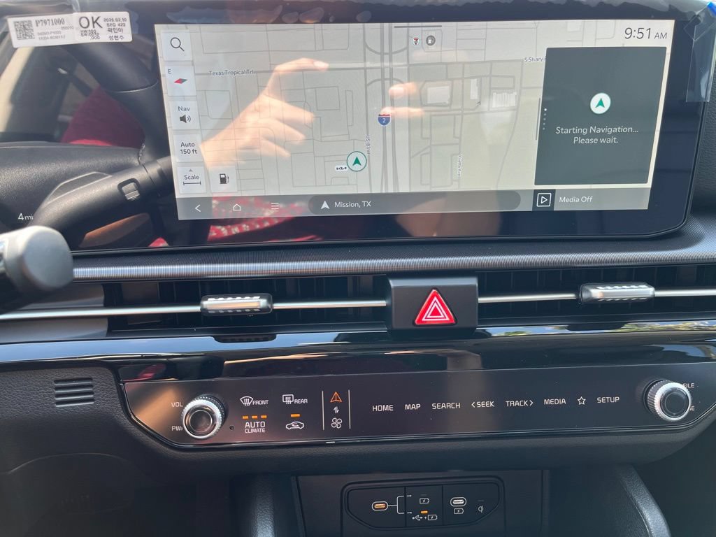 New 2026 Kia Sportage SX FWD image 5