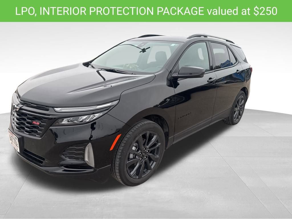 Used 2024 Chevrolet Equinox RS image 2