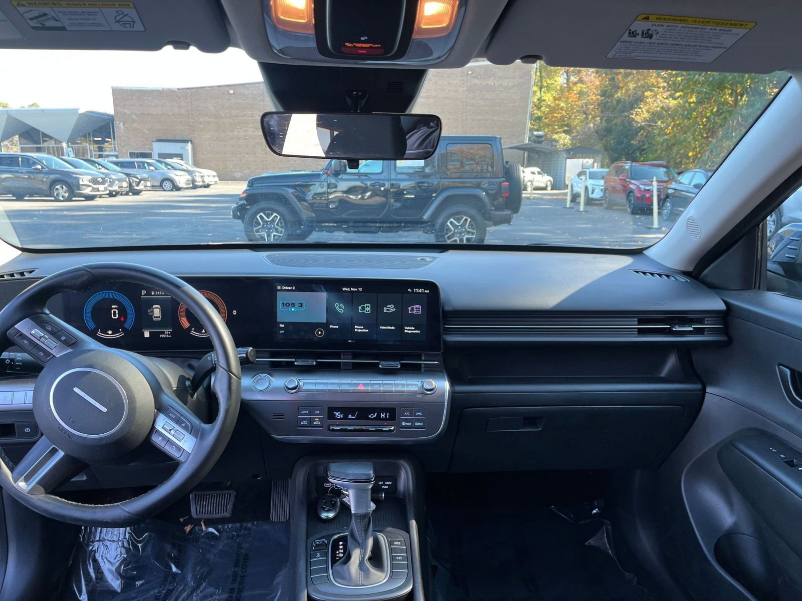 Used 2025 Hyundai Kona SEL image 29