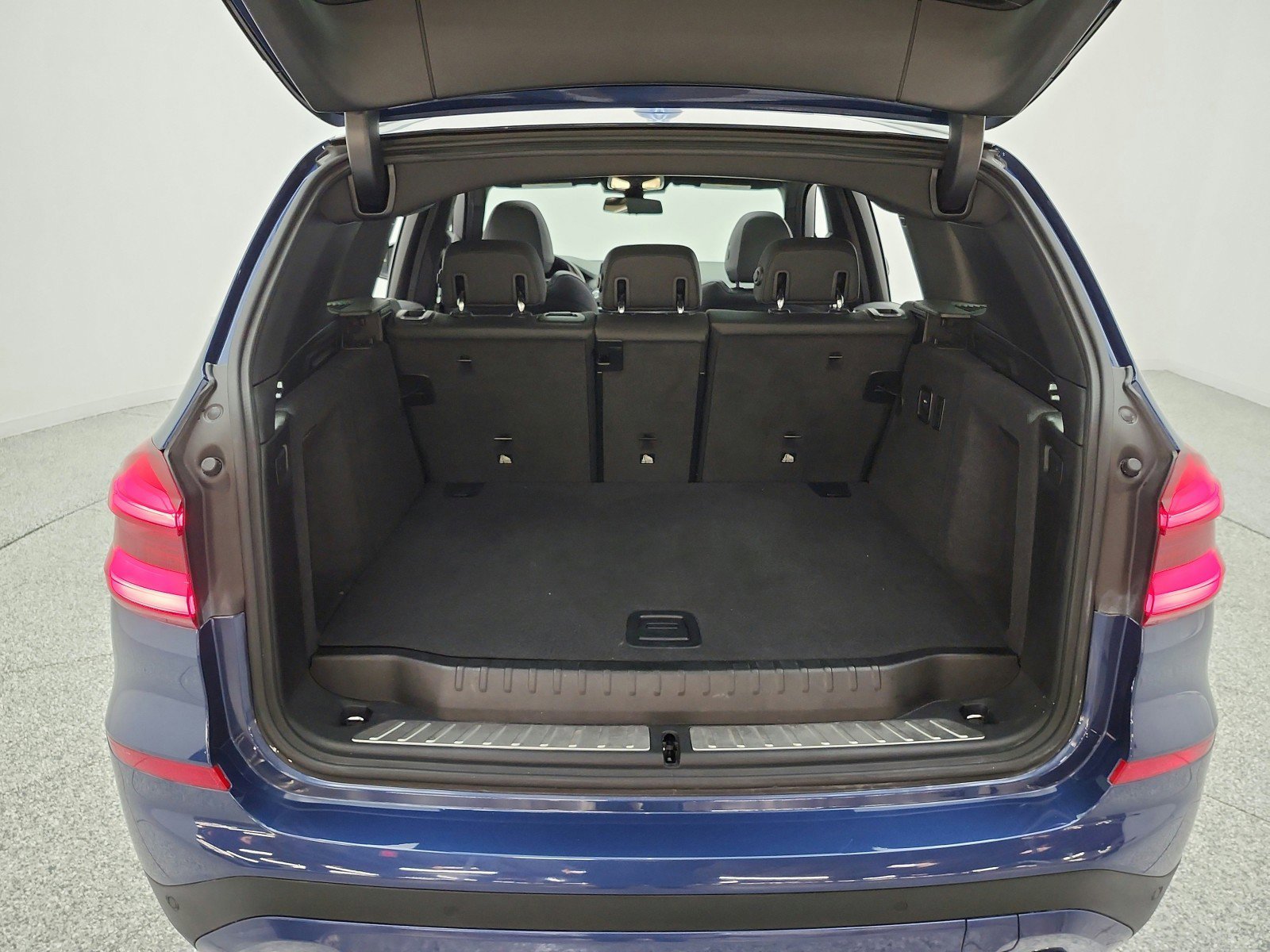Used 2019 BMW X3 sDrive30i w/ Convenience Package RWD image 21