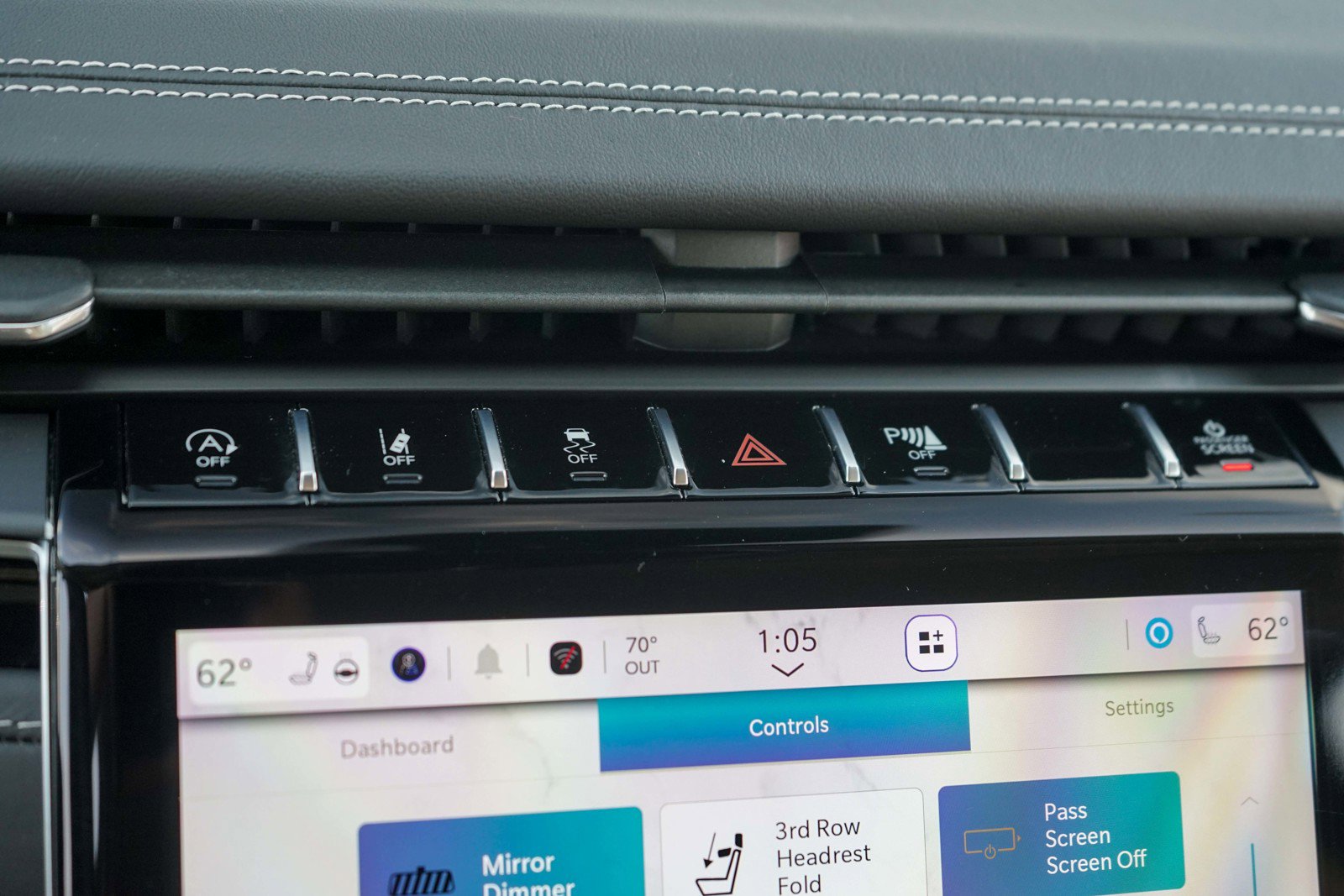 Used 2022 Jeep Grand Cherokee L Limited w/ Luxury Tech Group II image 22