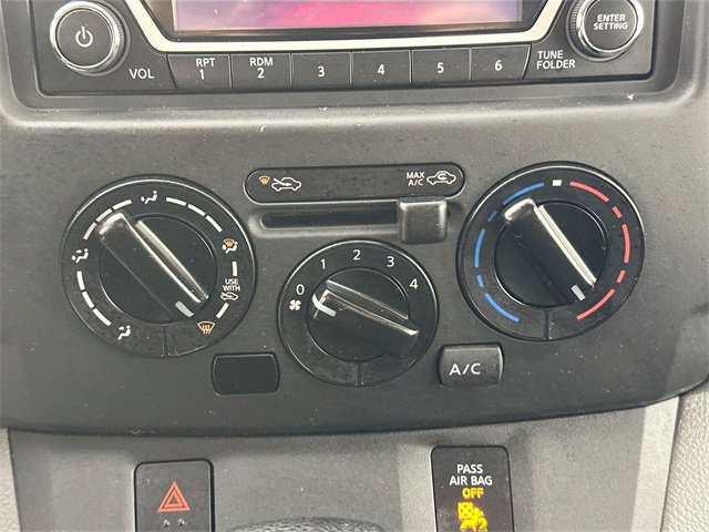 Used 2019 Nissan NV200 S image 16