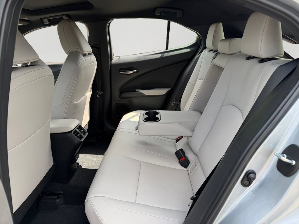 Used 2025 Lexus UX 300h AWD w/ Cold Area Package image 11