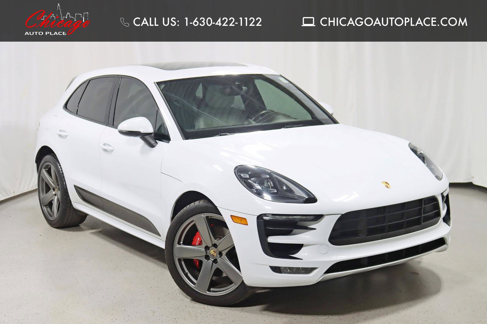 Used 2018 Porsche Macan GTS AWD/4WD image 1