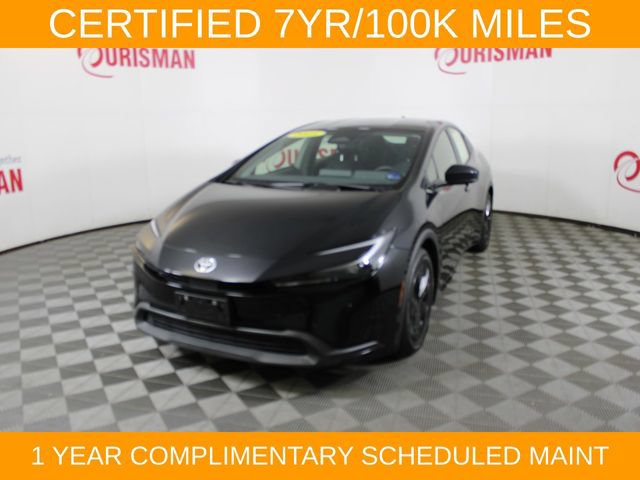 Used 2025 Toyota Prius LE FWD image 1