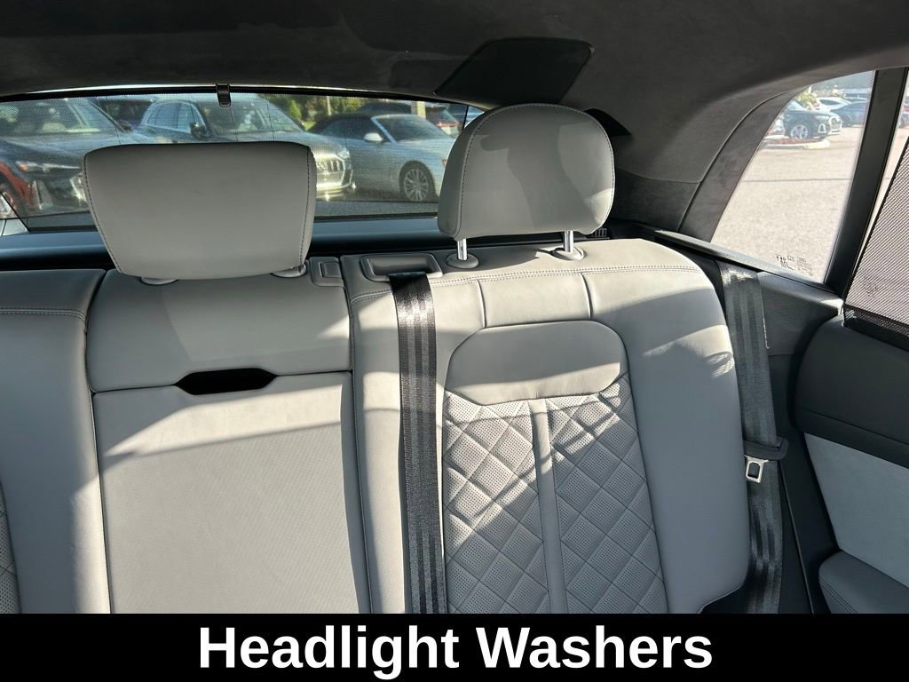 New 2026 Audi SQ8 Prestige image 13