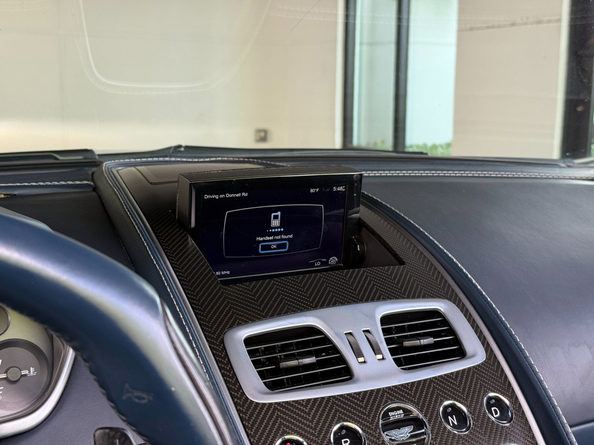 Used 2014 Aston Martin Vanquish Volante RWD image 38