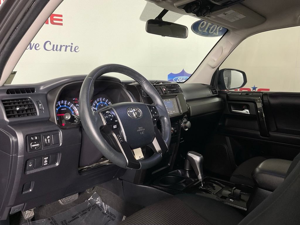 Used 2019 Toyota 4Runner TRD Off-Road AWD/4WD image 13