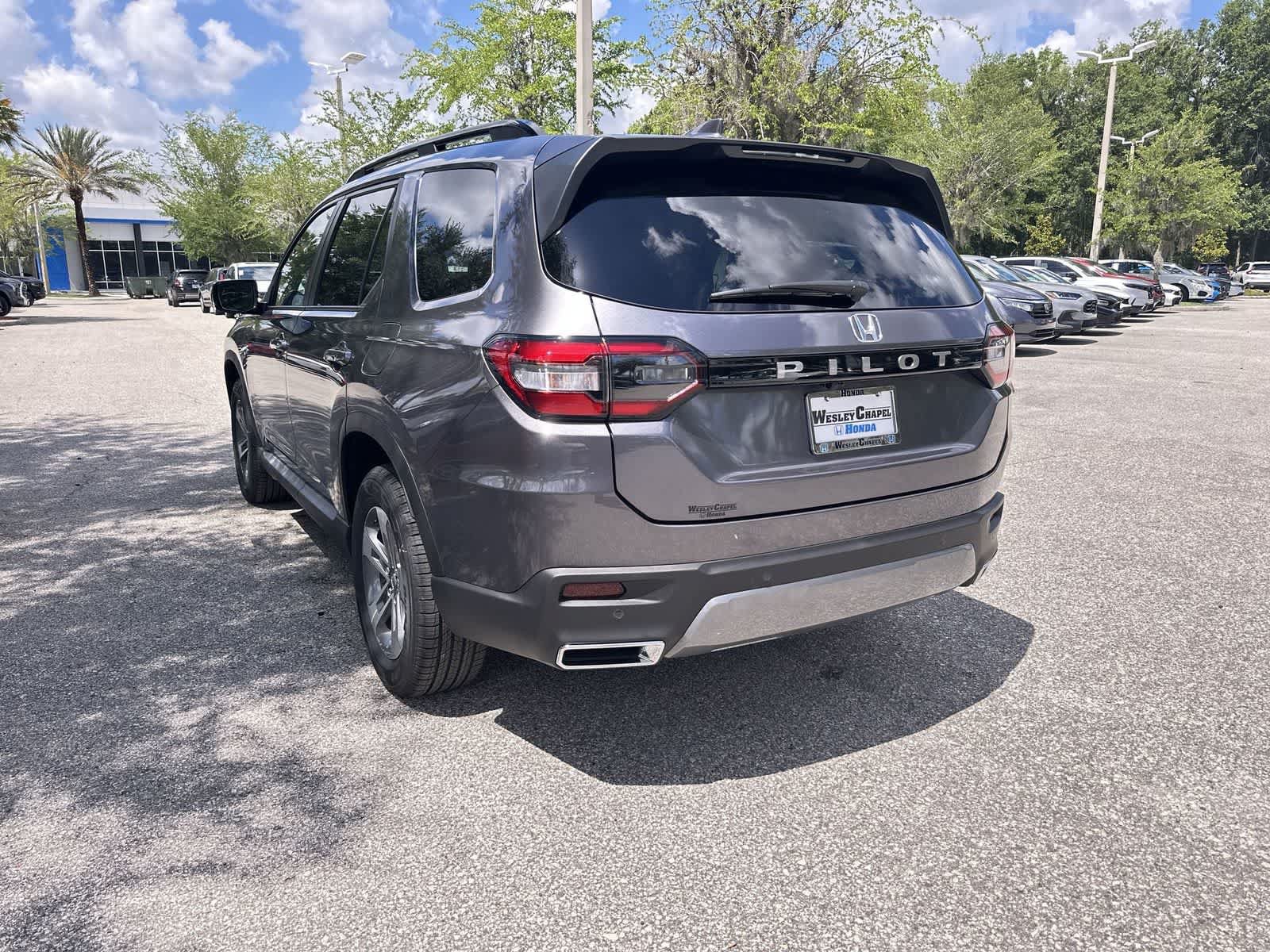 New 2026 Honda Pilot EX-L image 4