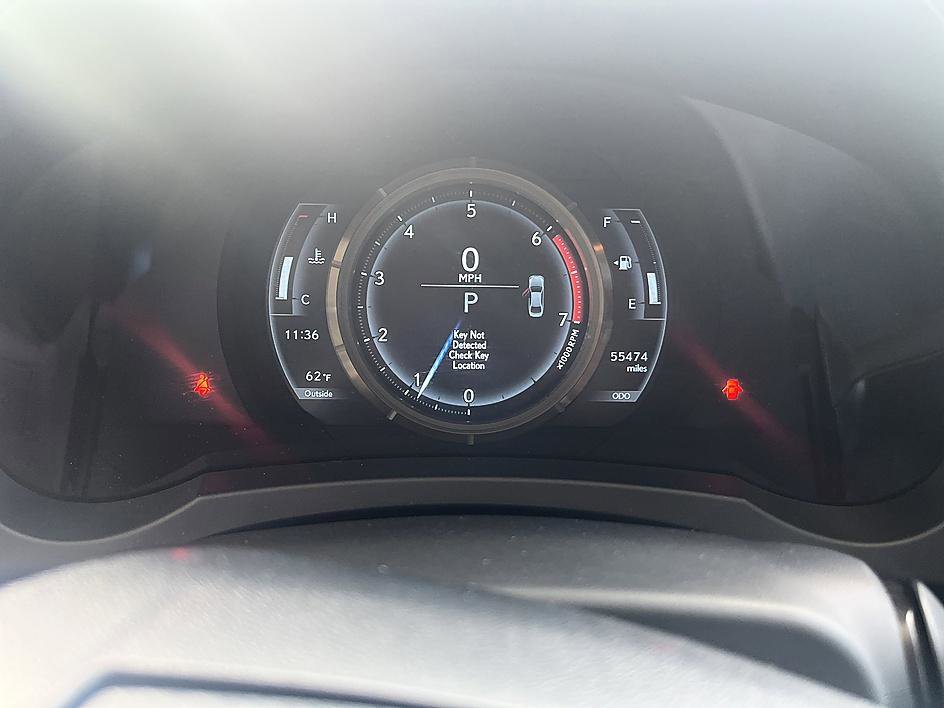 Used 2018 Lexus IS 300 F Sport w/ F Sport Package image 18