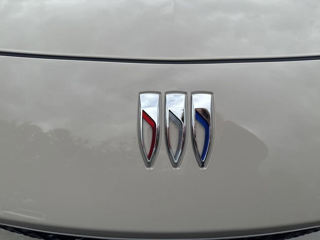 New 2026 Buick Envista Sport Touring w/ Studio Series FWD image 48