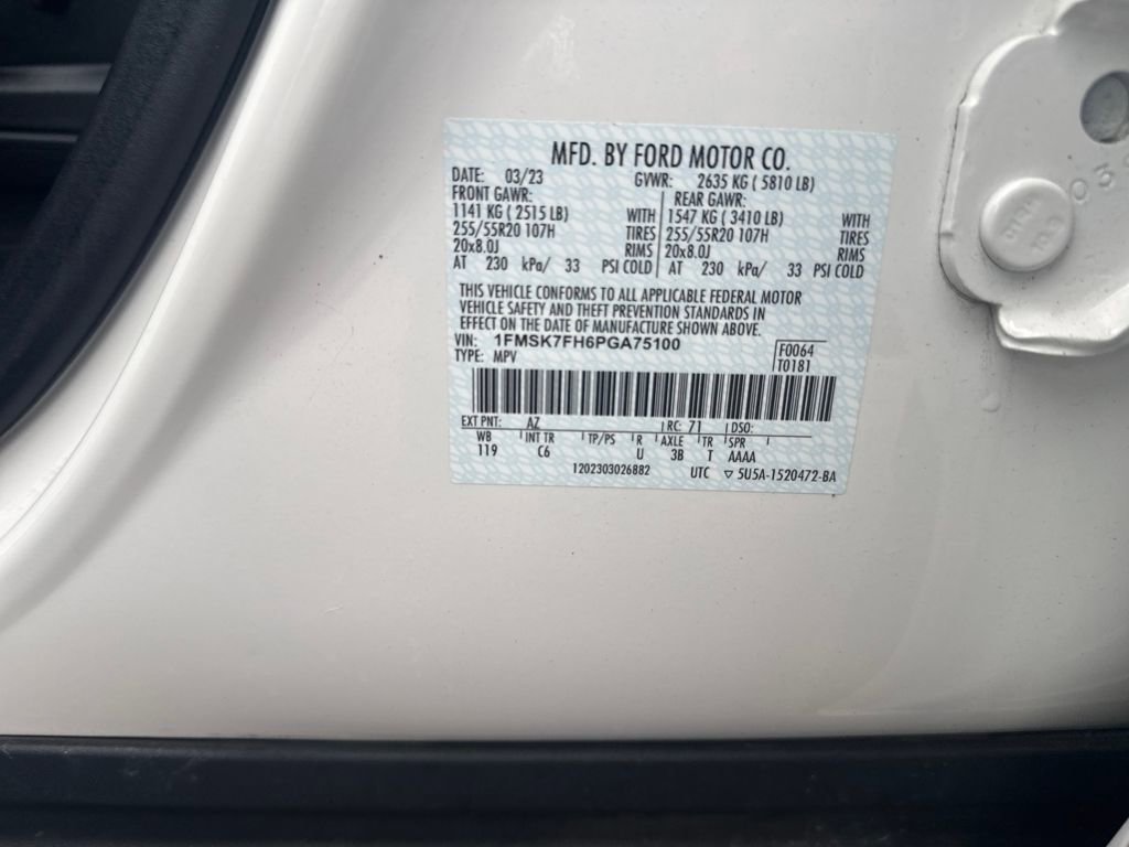 Used 2023 Ford Explorer Limited w/ Limited Technology Package image 30