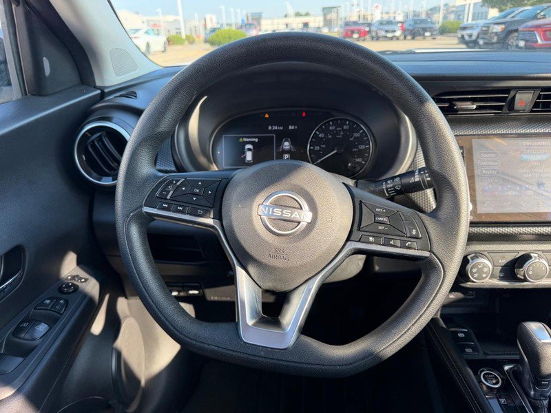 Used 2023 Nissan Kicks SV FWD image 10