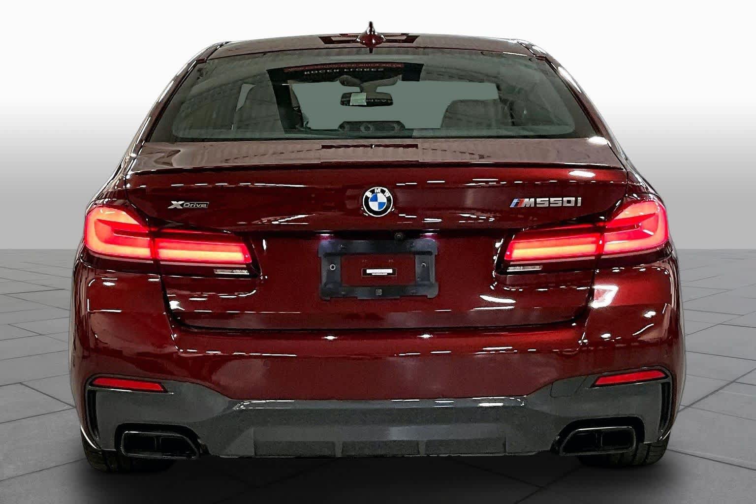 Used 2022 BMW M550i xDrive w/ Dynamic Handling Package AWD/4WD image 5