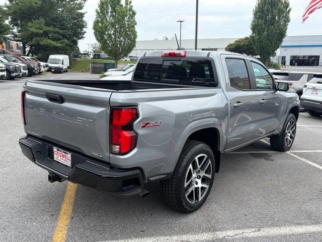 Used 2023 Chevrolet Colorado Z71 w/ Z71 Convenience Package 2 AWD/4WD image 8