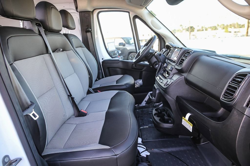 New 2026 RAM ProMaster 2500 w/ Upfitter's Prep Package image 18