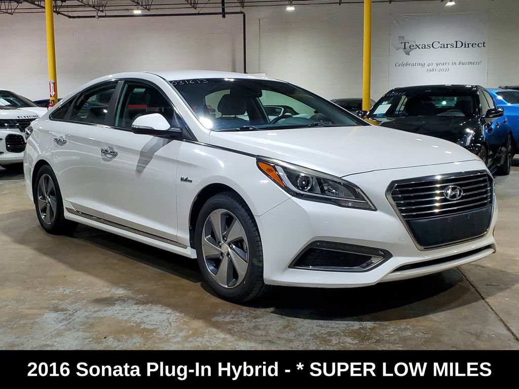 Used 2016 Hyundai Sonata Plug-In Hybrid FWD image 3
