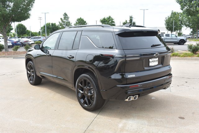 New 2026 Chevrolet Traverse RS w/ LPO, Floor Liner Package FWD image 9