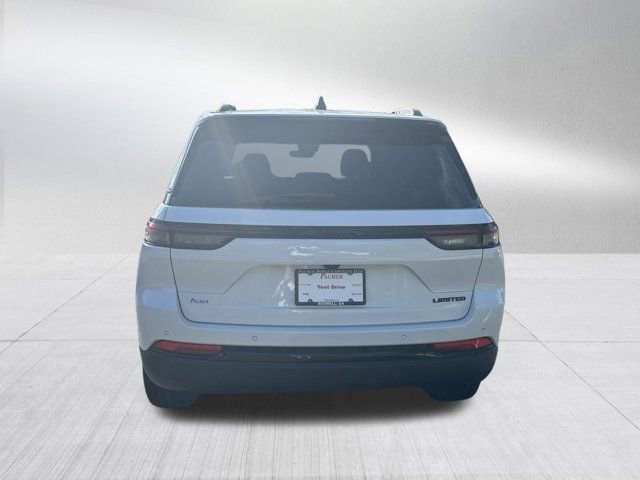 New 2025 Jeep Grand Cherokee Limited w/ Black Appearance Package image 6