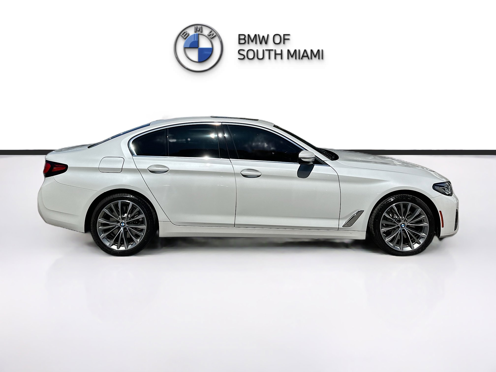 Certified 2023 BMW 540i w/ Premium Package image 7