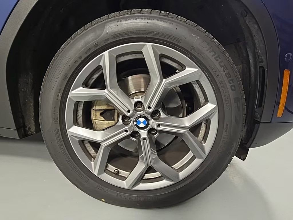 Certified 2024 BMW X3 xDrive30i w/ Convenience Package image 10