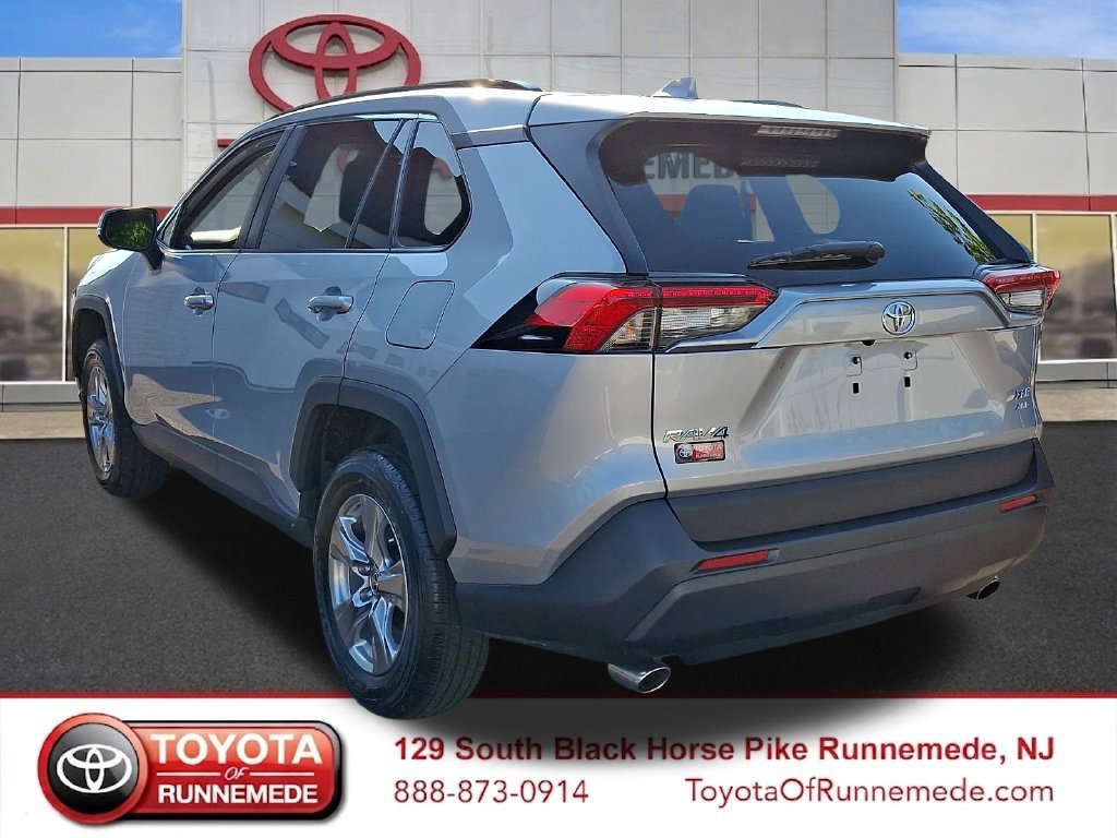 Certified 2025 Toyota RAV4 XLE AWD/4WD image 4
