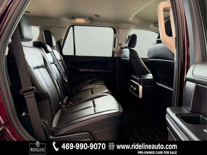 Used 2023 Ford Expedition XLT AWD/4WD image 19