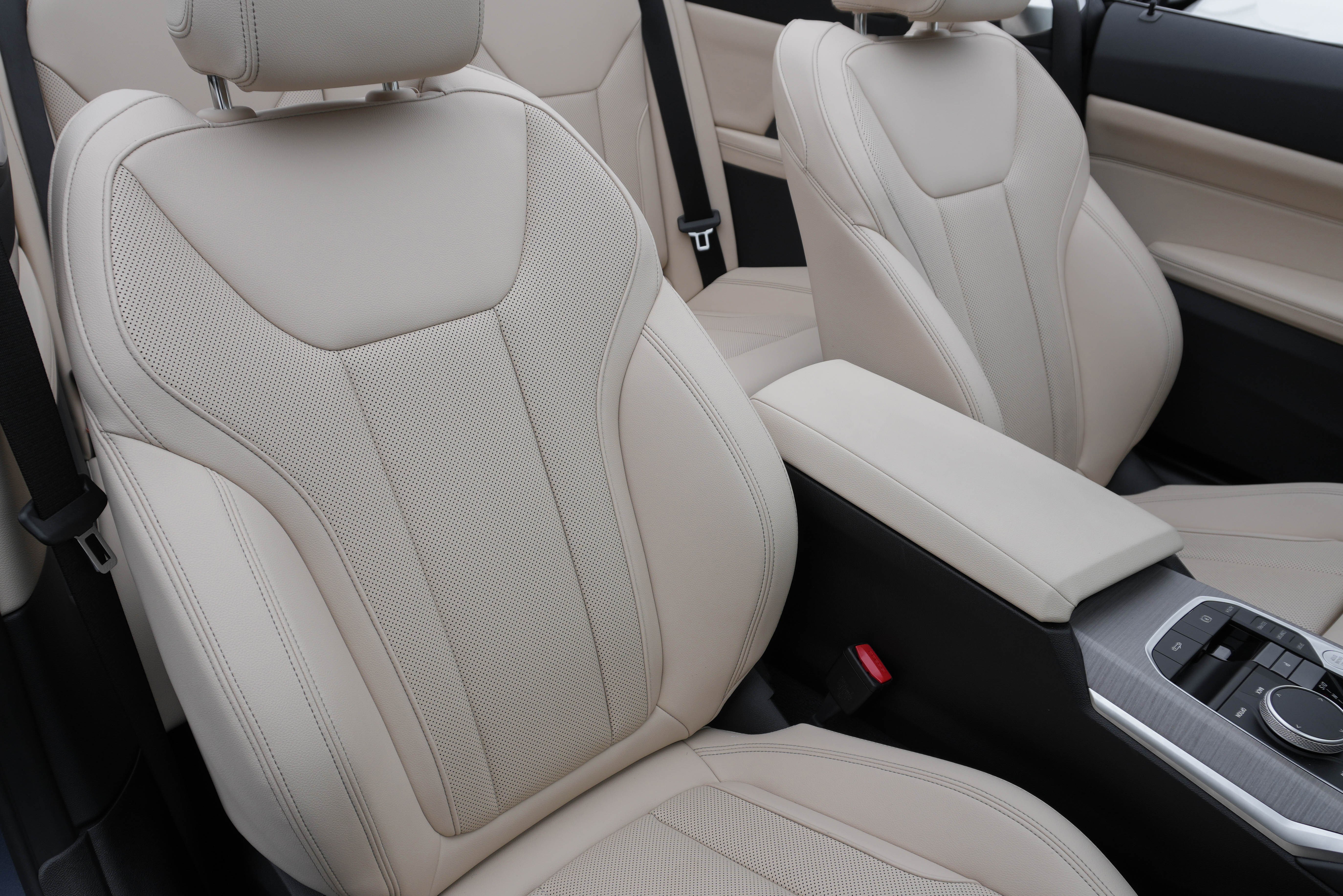Used 2026 BMW 430i Convertible RWD image 15