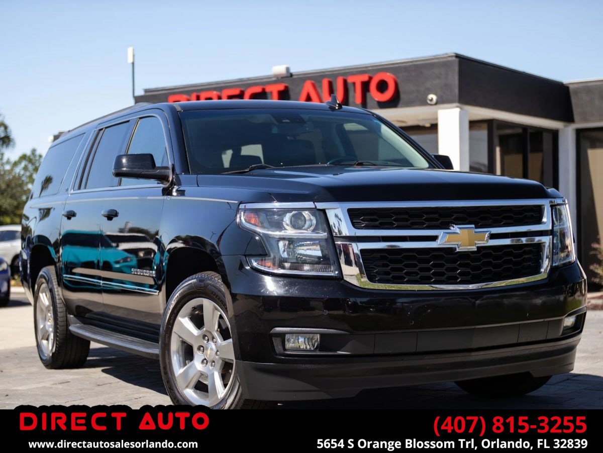 Used 2020 Chevrolet Suburban LT w/ Luxury Package RWD image 1