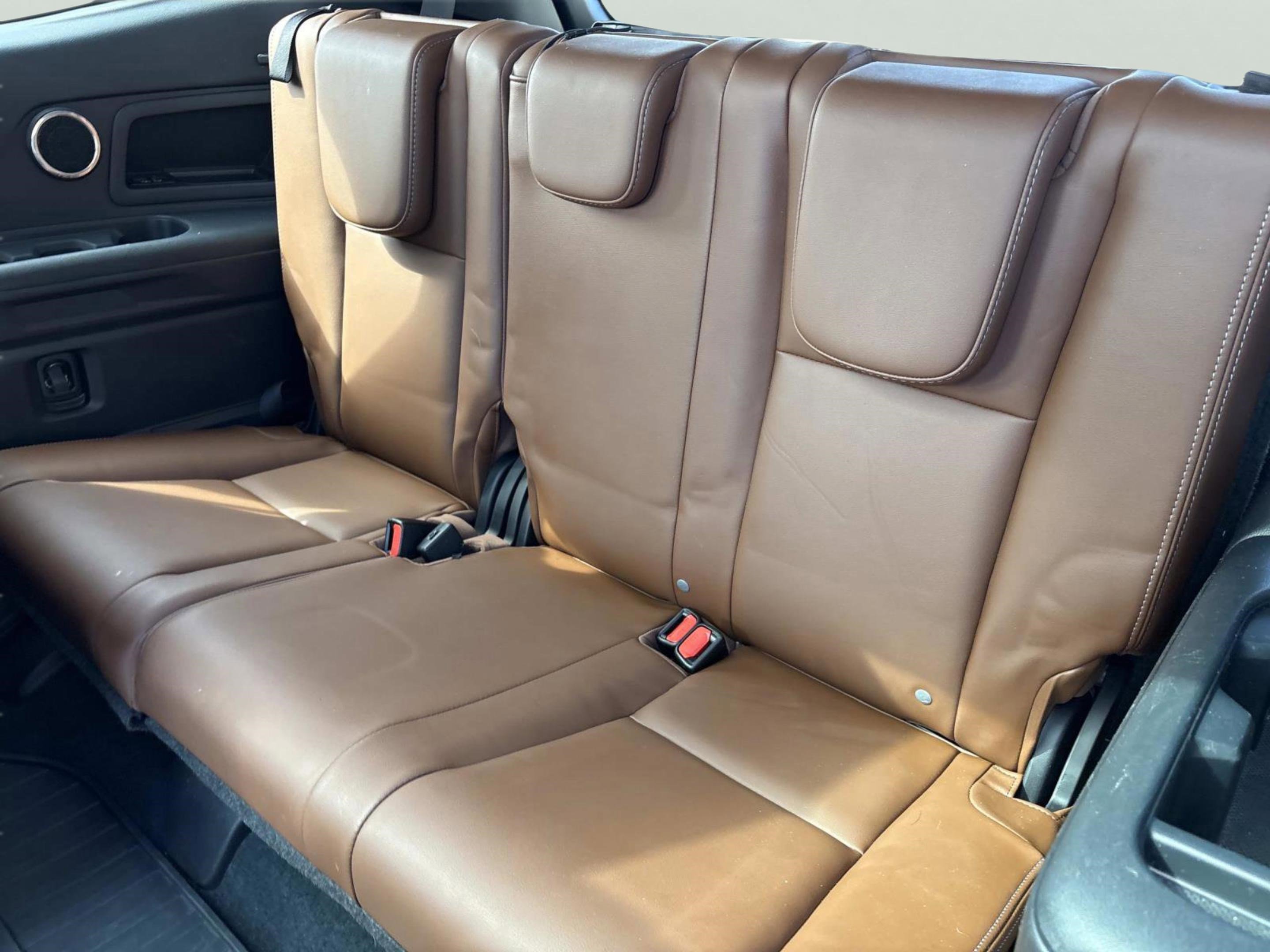 Used 2019 Subaru Ascent Touring image 16