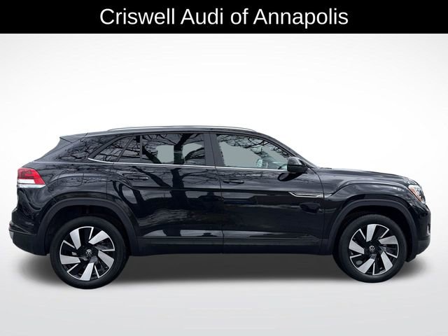Used 2024 Volkswagen Atlas Cross Sport SE FWD image 6