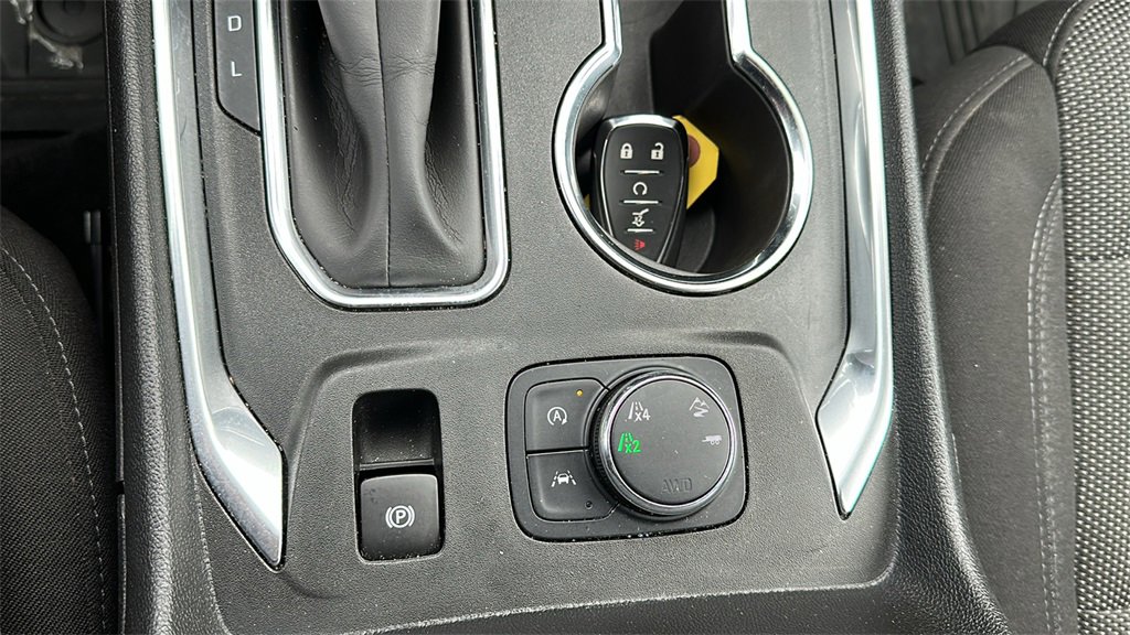 Certified 2023 Chevrolet Traverse LT w/ Midnight/Sport Edition image 25