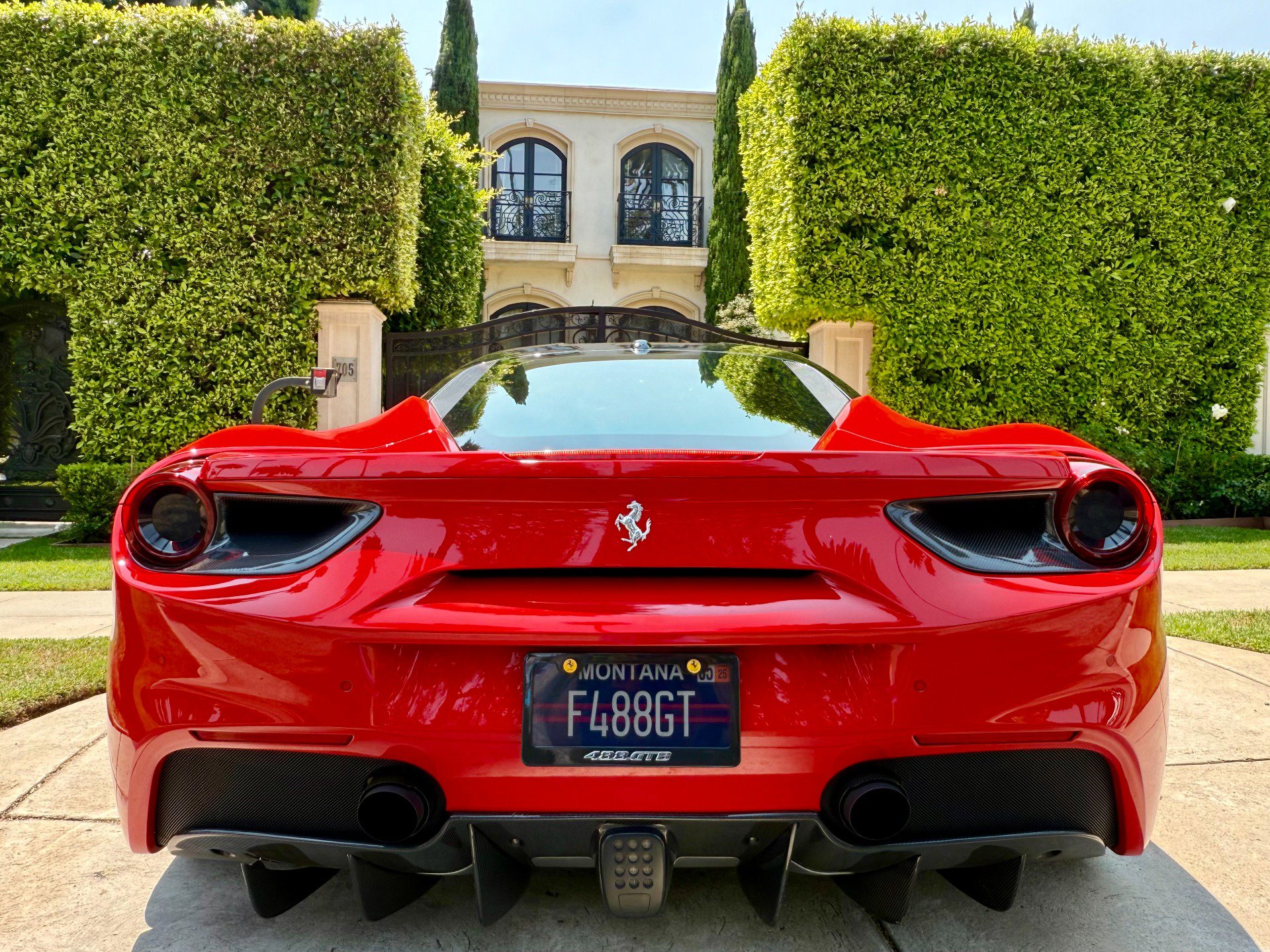 Used 2016 Ferrari 488 GTB image 33