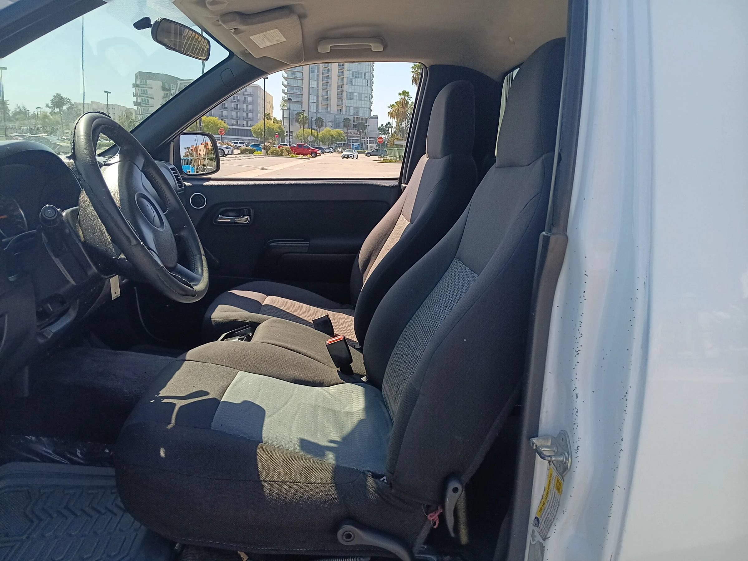Used 2010 Chevrolet Colorado W/T AWD/4WD image 11