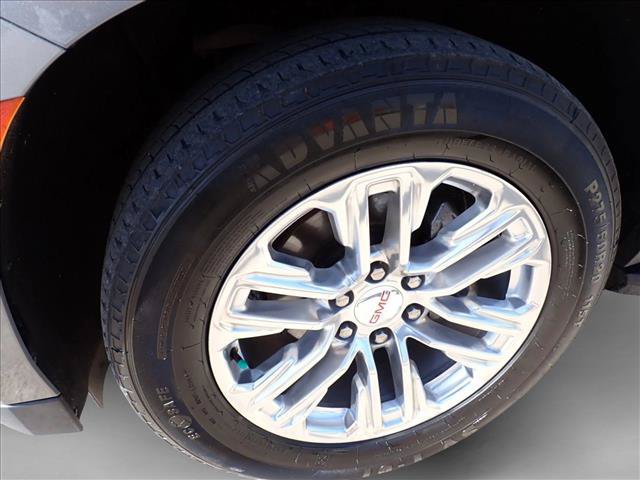 Used 2021 GMC Yukon XL SLT AWD/4WD image 7