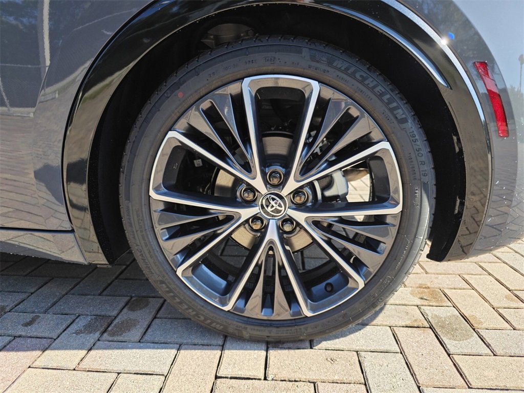 New 2026 Toyota Prius XLE image 19