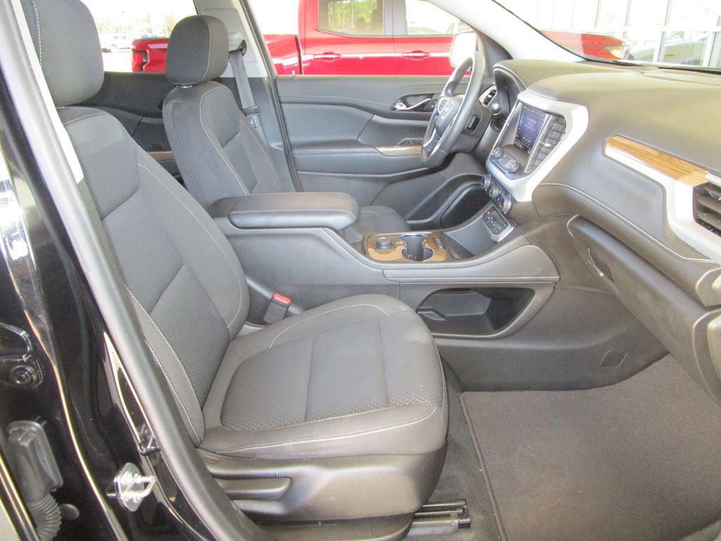 Used 2021 GMC Acadia SLE image 20