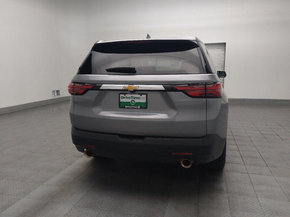 Used 2023 Chevrolet Traverse LS FWD image 7
