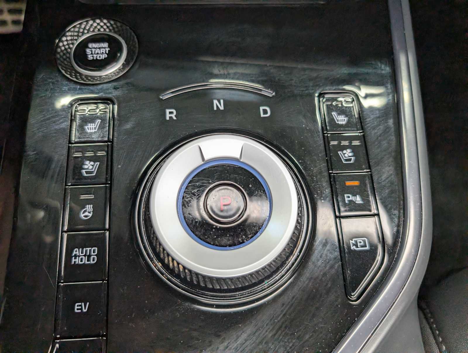 Certified 2023 Kia Niro SX Touring FWD image 33