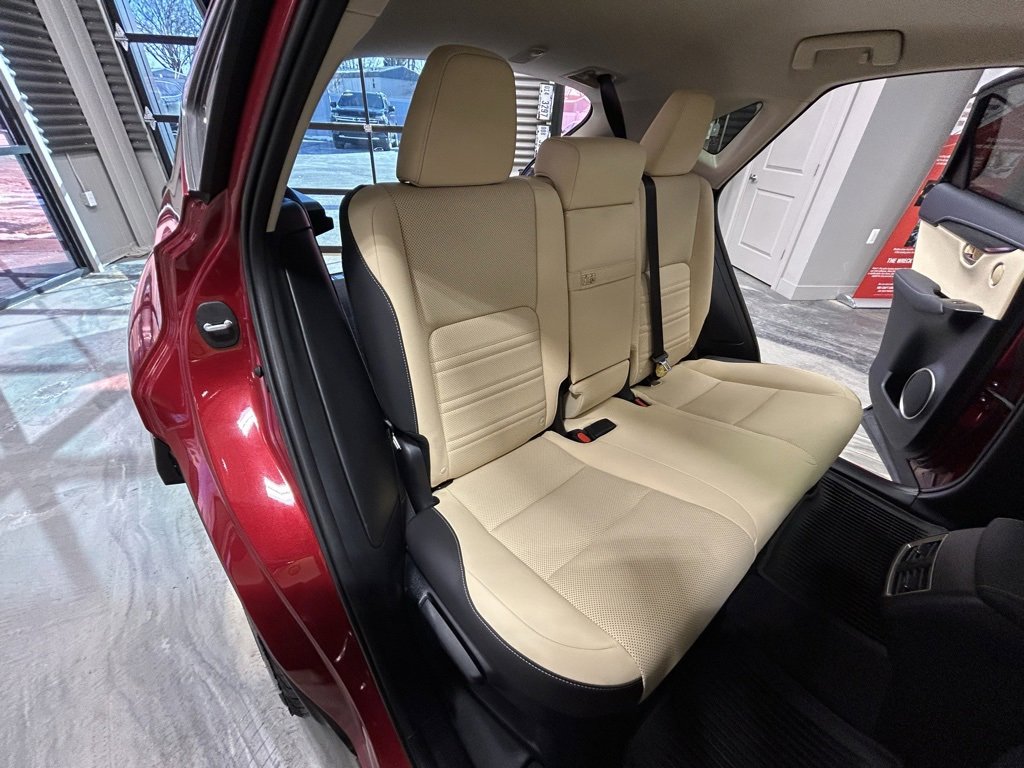 Used 2018 Lexus NX 300h AWD image 6