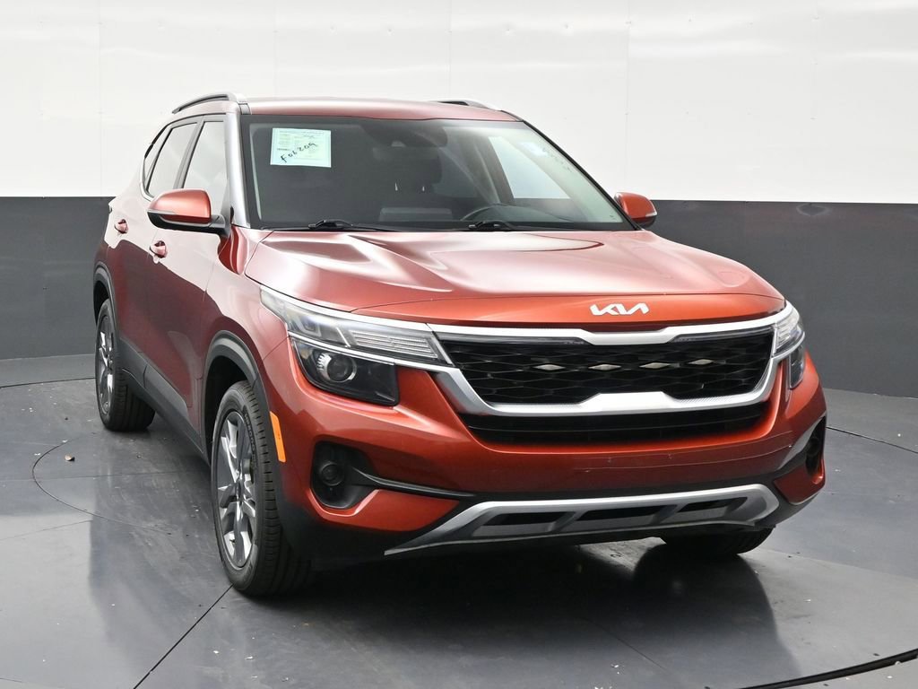 Used 2023 Kia Seltos S FWD image 7