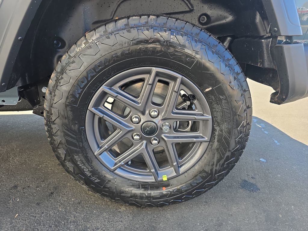 New 2026 Jeep Wrangler Unlimited Sport AWD/4WD image 32