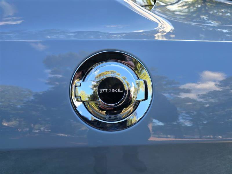 Used 2021 Dodge Challenger SXT image 12