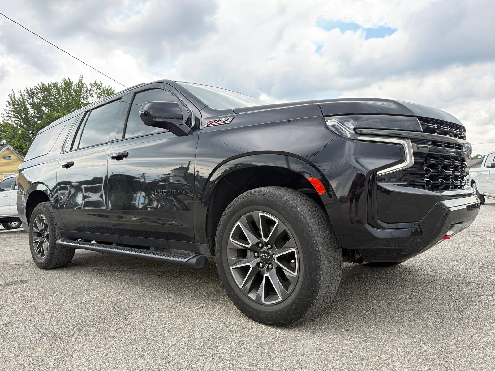 Used 2021 Chevrolet Suburban Z71 w/ Rear Media and Nav Package AWD/4WD image 8