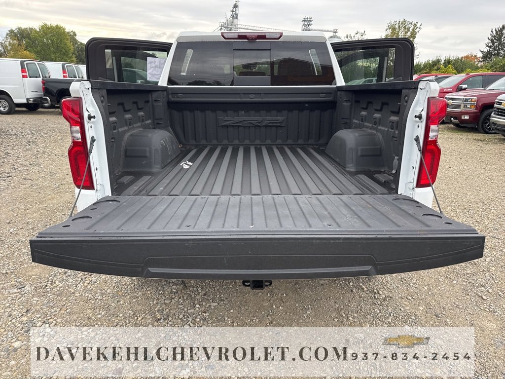 Certified 2023 Chevrolet Silverado 1500 ZR2 w/ Technology Package image 32