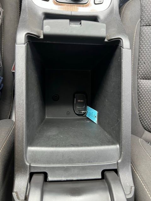 Used 2021 GMC Acadia SLE w/ Driver Convenience Package image 34