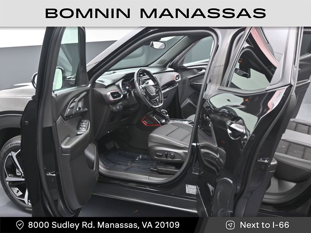 Used 2022 Chevrolet TrailBlazer RS image 13