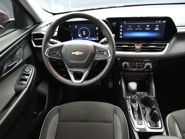 Used 2025 Chevrolet TrailBlazer LT w/ LT Cold Weather Package image 27