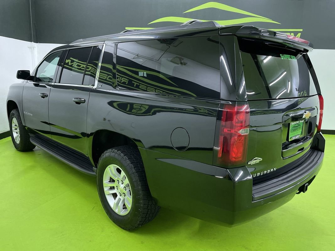 Used 2016 Chevrolet Suburban LT image 7